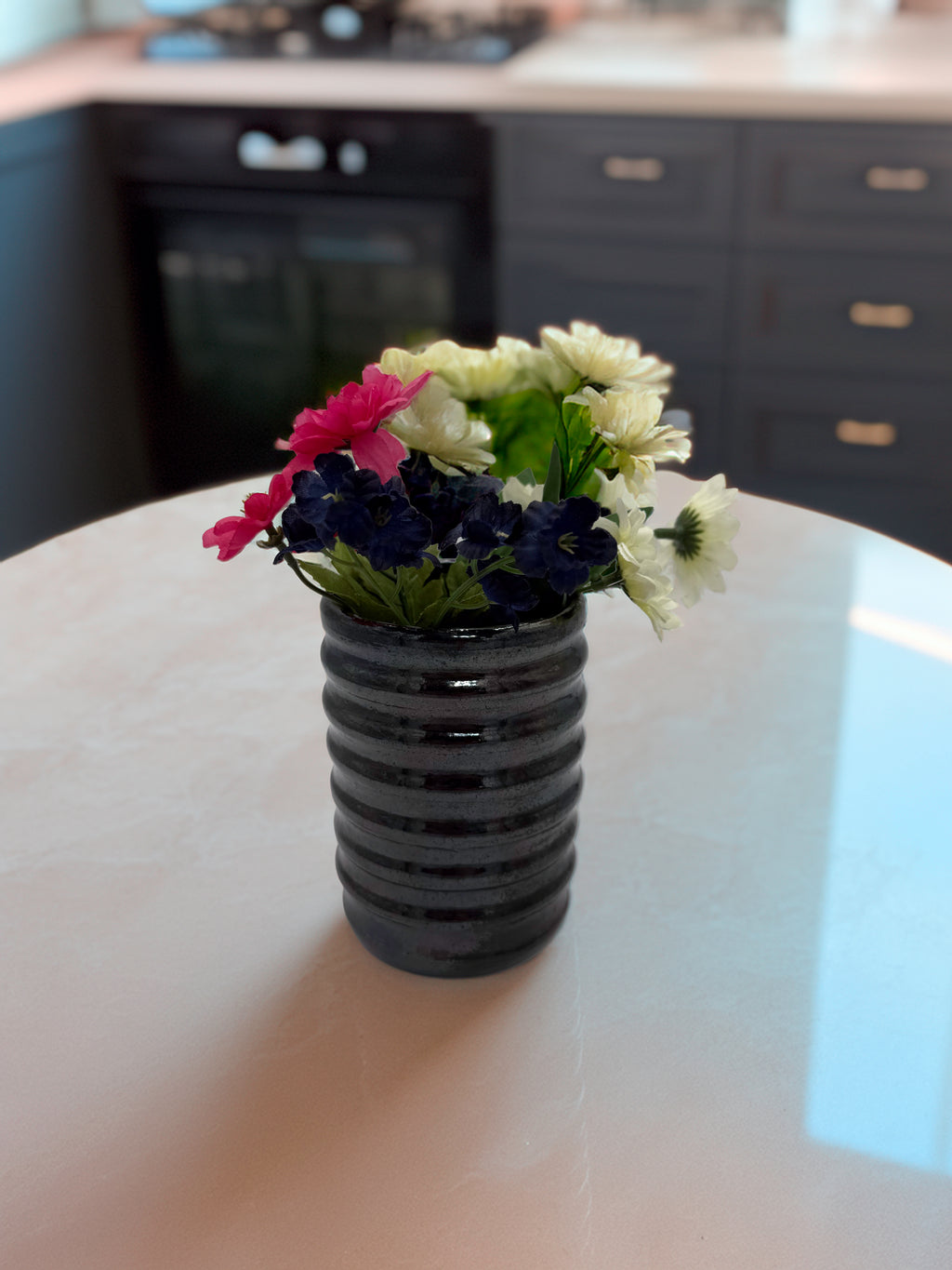 Bud vase