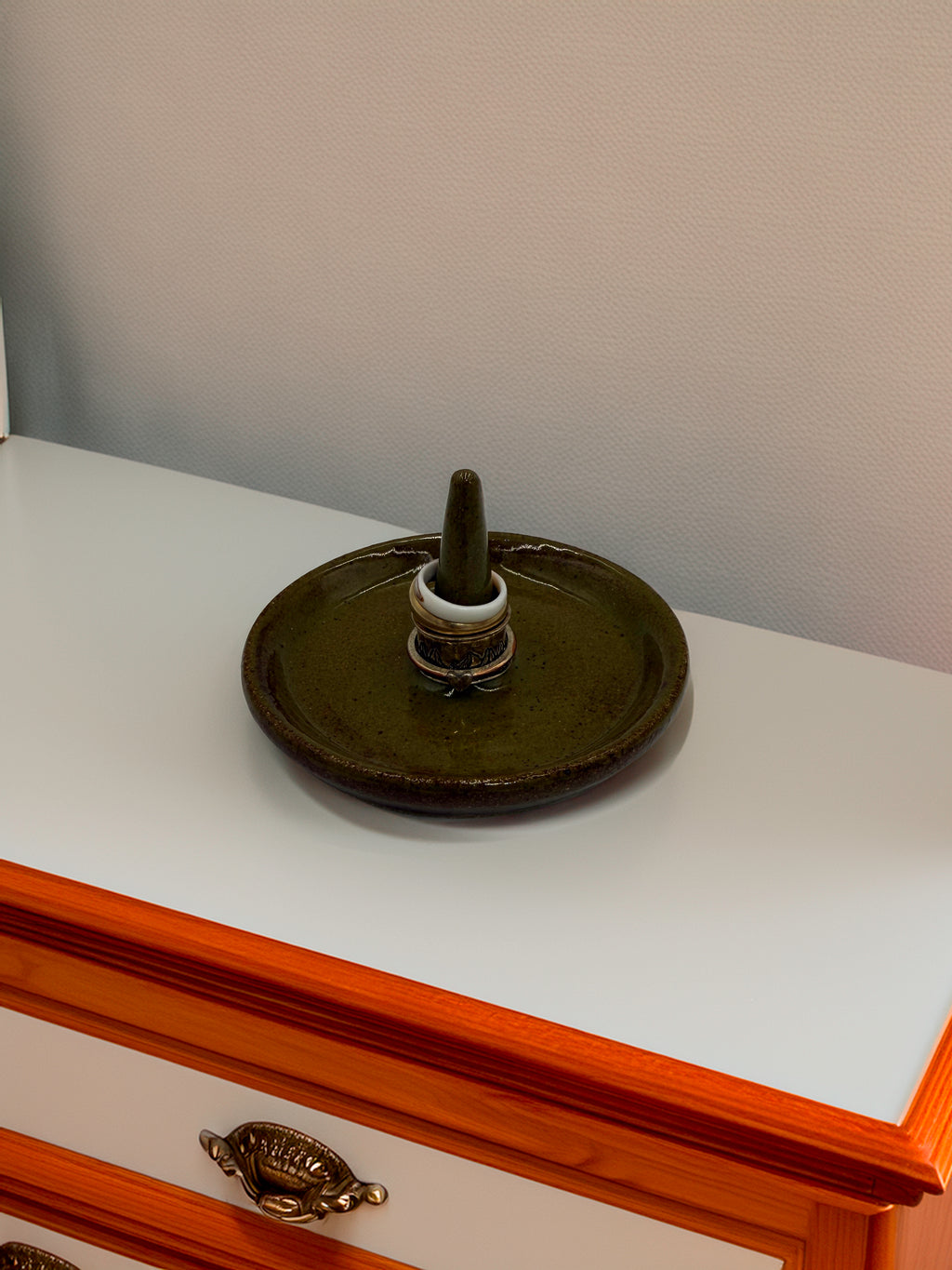Ring holder